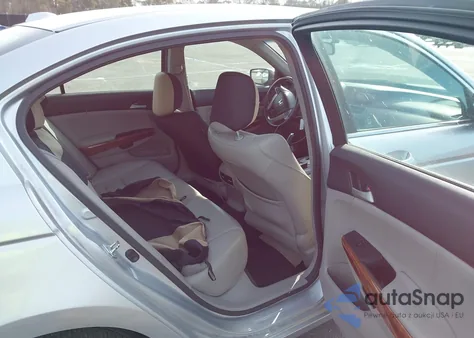 2011 Honda Accord 2.4 Ex-L from USA, damaged, VIN 1HGCP2F87BA037059